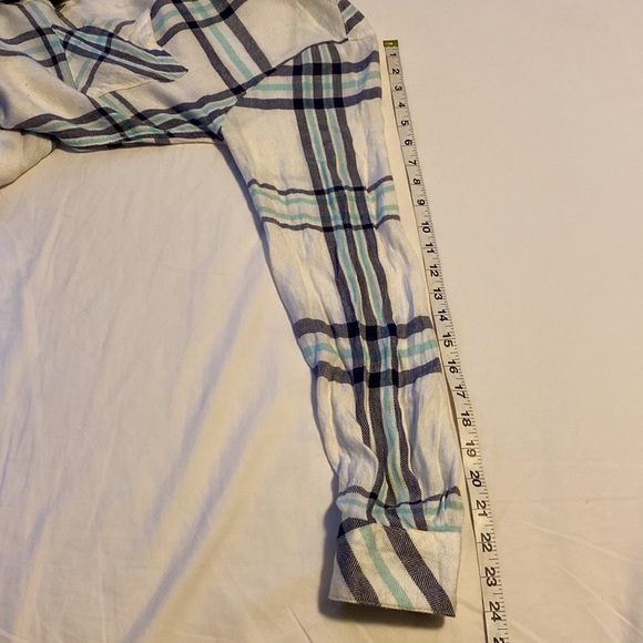 Rails Plaid Button Down Shirt - Picture 9 of 11